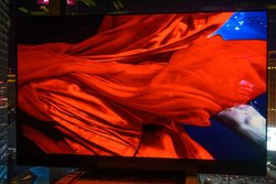 ��CES���p�i�\�j�b�N�A�V�t���O�V�b�v4K�L�@EL�e���r�uHZ2000�v�BDolby Vision IQ��Filmmaker Mode�ɗ��Ή�