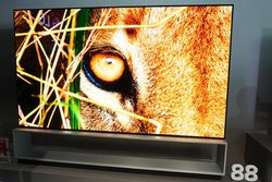 ��CES��LG�u�[�X�ɍŐV8K�e���r�������B�Q�[�~���O�Ή���48�^4K�L�@EL�ɂ�����