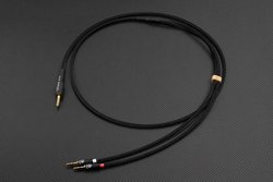 BriseAudio�A���񂵂̗ǂ��Ɖ����̗�����ڎw�����w�b�h�z�����P�[�u���uTOTORI�v