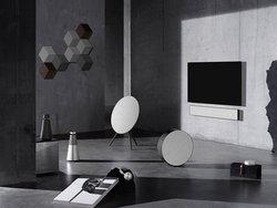 Bang & Olufsen�A�w�b�h�z���Ȃ�8���i�ɓ��ʃf�U�C���@�uCONTRAST�R���N�V�����v