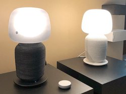 �C�P�A�ASonos�����J����Wi-Fi�X�s�[�J�[�uSYMFONISK�v�B�e�[�u�������v��̌^�ƃu�b�N�V�F���t�^��2�@��