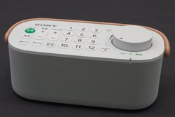 �\�j�[�A�u����p�Z���^�[�X�s�[�J�[�v���ڂ̃e���r�p�g���茳�X�s�[�J�[�h�uSRS-LSR200�v