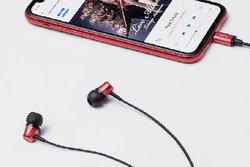 ���f�B�E�X�A�Ŕ�2,900�~�O���Lightning�C���z���uHP-NEL11�v�B5�F�W�J