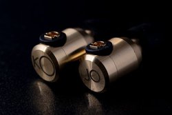 ���鐸�H�A�^�J�C���z���uKeyagu�v�̖{�̕���P�̔̔��B�|�^�A���uPAMP�v�ȂǕt���̐��ʌ���Z�b�g��