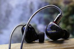 Shozy�A1�_�C�i�~�b�N�{4BA�h���C�o�[���ڂ̃n�C�u���b�g�C���z���uForm1.4�v