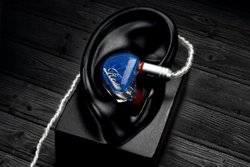 Rose�A1DD+2BA�̃n�C�u���b�h�^�C���z���uQT-7 Pro�v�B�n�E�W���O�͌y�ʁ^���ϋv�^�R�A�����M�[�d�l