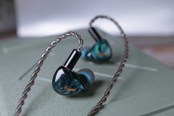 �C���z���u�����hQoA���{�㗤�B�n�C�u���b�h�^�uVesper�v7/15����