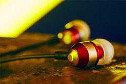 �s�G�[������R���s�A���o���u#�s���z���Œ������v12/16�����B�������ł͌���F�s���z���t���I