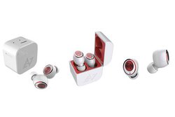 AVIOT�A���o�CT�V���c������R���{���S���C�����X�uTE-D01g-ybt�v�B�����o�[�������^�f�U�C���ďC