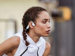 AfterShokz�A1���~�؂荜�`�����C�����X�w�b�h�z���uOpenMove�v