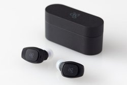 ag�A�f���A���_�C�i�~�b�N�^���S���C�����X�uTWS05K�v�Be���C���z���Ő��ʌ��蔭��