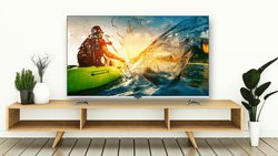 �Q�I�A�x�[�����X�f�U�C����50V�^4K HDR�t���e���r�B�N���X�}�X�܂Őō�4���~�؂�