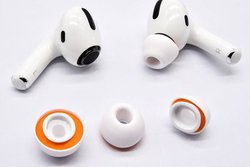 �C���[�s�[�X�uSymbio�v��AirPods Pro�p���ǉ��B�V���R���^�t�H�[���f�ނ̃n�C�u���b�h�^�C�v