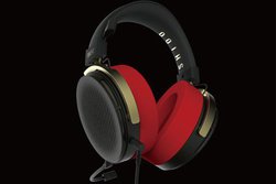 �I���L���[�A�w96�L�x�ƃR���{�����Q�[�~���O�w�b�h�Z�b�g�uSHIDO:96NEKO�v