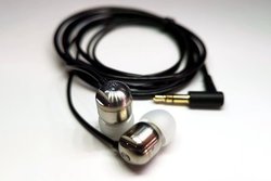 intime�A➑̓����̌������ŊJ���������߂��C���z���u�� Ti3 Edition2�v