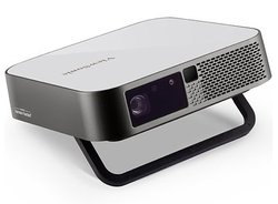 �r���[�\�j�b�N�A��1kg�̏��^�v���W�F�N�^�[�uM2e�v�BHarman Kardon���X�s�[�J�[����