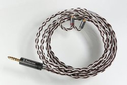 ���{�f�B�b�N�X�A3��̓��̂���I�ׂ�4.4mm 8�c�o�����X�P�[�u���uPentaconn RECABLE HG�|�[�^�u���v