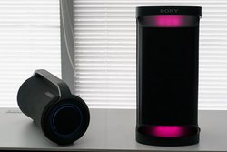 �\�j�[�A���͂̏d�ቹ�{�����Đ������^���C�����X�X�s�[�J�[�uSRS-XG500�^XP500�v