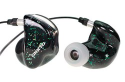 �I���L���[�A�J�X�^��IEM�u�V���[�YM/J�v���g�Z�~�J�X�^���hIEM�Ƃ��ēW�J