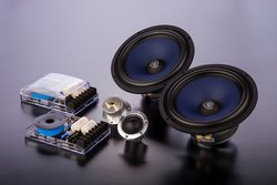 Micro-PrecisionAJ[I[fBIp̃Xs[J[jbgP[uȂǑS12f