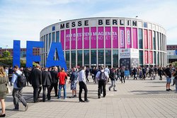 uIFA 2021v͊JÒ~BV^Ri̕ψَgȂǎ󂯂