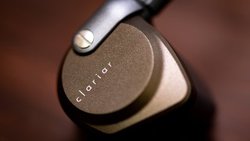 �~�b�N�X�E�F�[�u�A�V���Y�C���z���u�����h�uclariar�v��舵���J�n�B��1�e��6BA���f���ui640�v