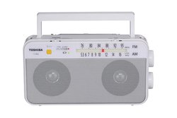 ���ŃG���C�[�g���[�f�B���O�A2W�X�e���I�X�s�[�J�[���ڂ̃��W�I�uTY-SR66�v�uTY-AR66�v