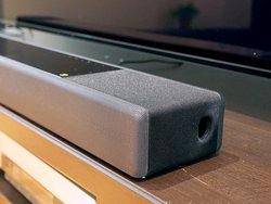 �\�j�[�A�V���̓T�E���h�o�[�uHT-A7000�v�B�g�r�[���c�C�[�^�[�h��Ǝ��Z�p�ō�������������L��