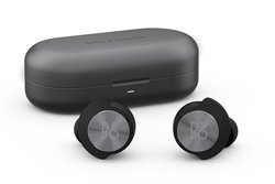 Bang & Olufsen�A����ANC���S���C�����X�C���z���uBeoplay EQ�v�B�Ǝ��C���[�`�b�v�ő����������