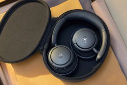 Anker�ALDAC�^�n�C�u���b�hANC�Ή���Bluetooth�w�b�h�z���uSoundcore Life Q35�v