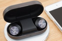 Bang & Olufsen�̐VANC���S���C�����X�uBeoplay EQ�v�𑁑��̌��B�A���o�T�_�[�ɂ̓��C�iEXO�j���N�p