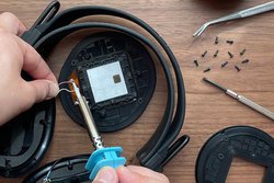 �t�H�X�e�N�X�A�Ǝ��Z�p�����������ʋ쓮�w�b�h�z���̎���L�b�g�B�����D�݂̉����`���[�j���O���\