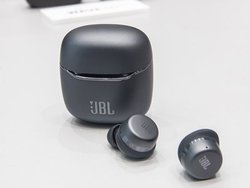 �n�[�}���C���^�[�i�V���i���A�H�~�̐V���i���ꋓ���\�BJBL���S���C�����X��T�E���h�o�[�Ȃ�