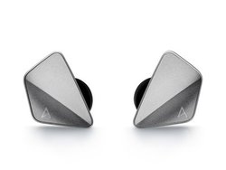 Astell&Kern�A���̓Ǝ�IEM�uAK ZERO1�v�B���ʋ쓮/BA/�_�C�i�~�b�N��3�h���C�o�[�\��