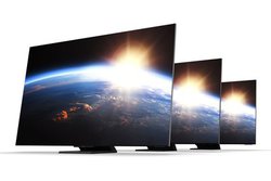 �V���[�v�Amini LED�̗p��8K�^4K�e���r�uAQUOS XLED�v���\�B�]�����3�{�̃s�[�N�P�x