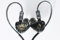 See audio�A�I�[�f�B�I�t�@���̈ӌ��𔽉f����4BA�C���z���uBravery�v