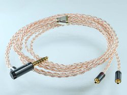 ���{�f�B�b�N�X�A6NOFC���ނƏ�����ނ��g�p����8�c�҂݃��P�[�u���uLuna plena�^nova�v