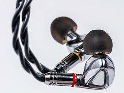 TinHiFi�A10mm���ʃh���C�o�[�쓮��IEM�uP1Plus Commemorative Edition�v