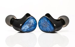 Noble Audio�A�V���S���C�����X�uFoKus PRO�v�̔�������12/17�Ɍ���