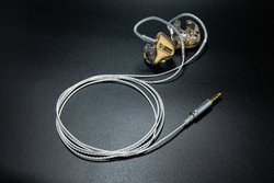 ���݂���Lab�A���Ȃ₩�Ń^�b�`�m�C�Y��}�����C���z���P�[�u���gSlim�V���[�Y�h