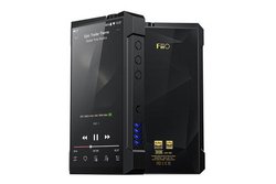 FiiO�A�uM17�v�uM11Plus LTD�v���A�b�v�f�[�g�BUSB�I�[�f�B�I�o�͎��̉��ʒ����@�\�Ȃǒǉ�