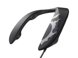 �p�i�\�j�b�N�AFF14�d�l�̃Q�[�~���O�l�b�N�X�s�[�J�[�B���S�ƃ��e�I�̃f�U�C���̗p