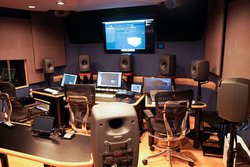 �|�j�[�L���j�I���G���^�[�v���C�Y����ԃI�[�f�B�I�p�X�^�W�I��V�݁B�g���y�I�Ɏg���₷���݌v�h�̑S�e�ɔ���