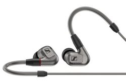 �[���n�C�U�[�A�A�����t�@�X�E�W���R�j�E��➑̗̍p�̃C���z���uIE 600�v�B�Տꊴ����{�[�J����������