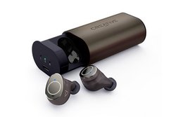 �N���G�C�e�B�u�A�n�C�u���b�hANC���ڂ̊��S���C�����X�C���z���uOutlier Pro�v