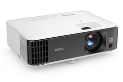 BenQ�A���P�x/��x���̃X�|�[�c����4K�v���W�F�N�^�[�uTK700�v