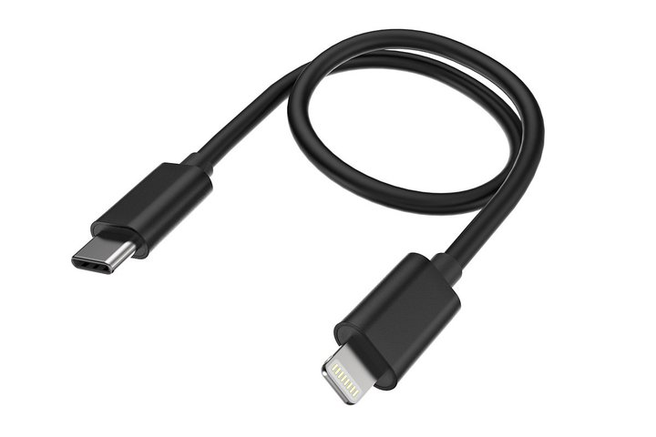 FiiO�A���i�ʂȃf�W�^���Đ�����������OTG�P�[�u���BUSB-C to C��Lightning to C�Ȃǌv4���f��