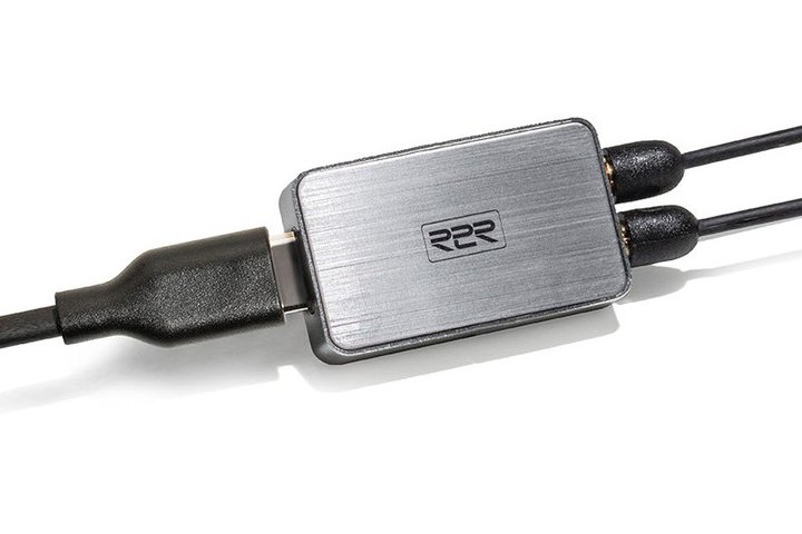 HIFIMAN�A�Ǝ��J���gHYMALAYA�h���W���[�����ڂ̏��^USB-DAC�uHM800�v