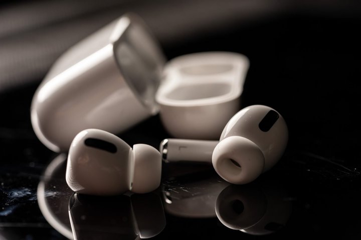 ����AirPods Pro 2�A�S�@�\���g���ɂ�iPhone 11�ȍ~���K�v���yGadget Gate�z
