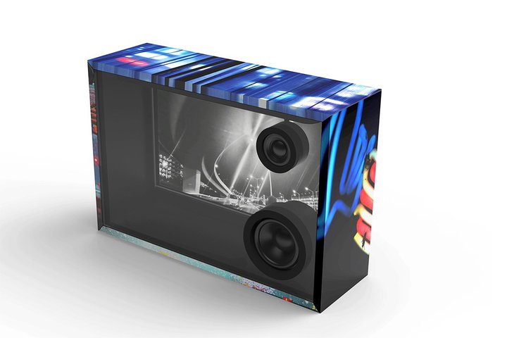 �̎���\������g�����b�N�X�s�[�J�[�h��吐���ԃR���{���f���B�uTOKYO feat.Mika Ninagawa X COTODOMA�v